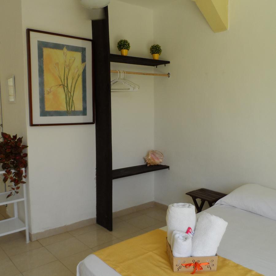 Hôtel Maya Vacanze Casa Naranja à Playa del Carmen Extérieur photo